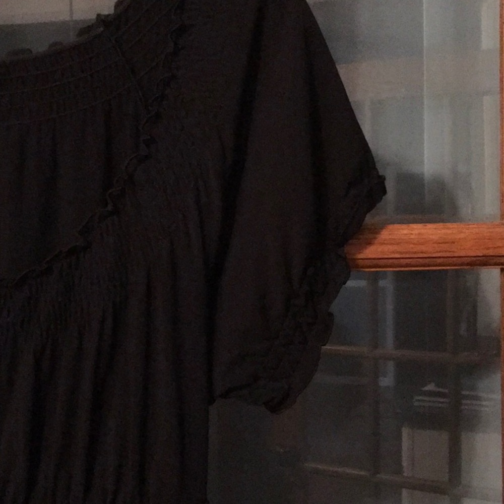 Spense  Dress - Picture 4 of 6